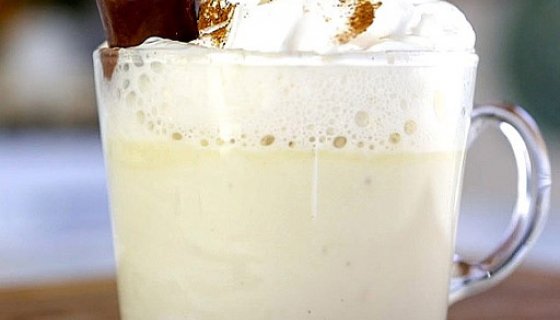 Sıcak Beyaz Çikolata